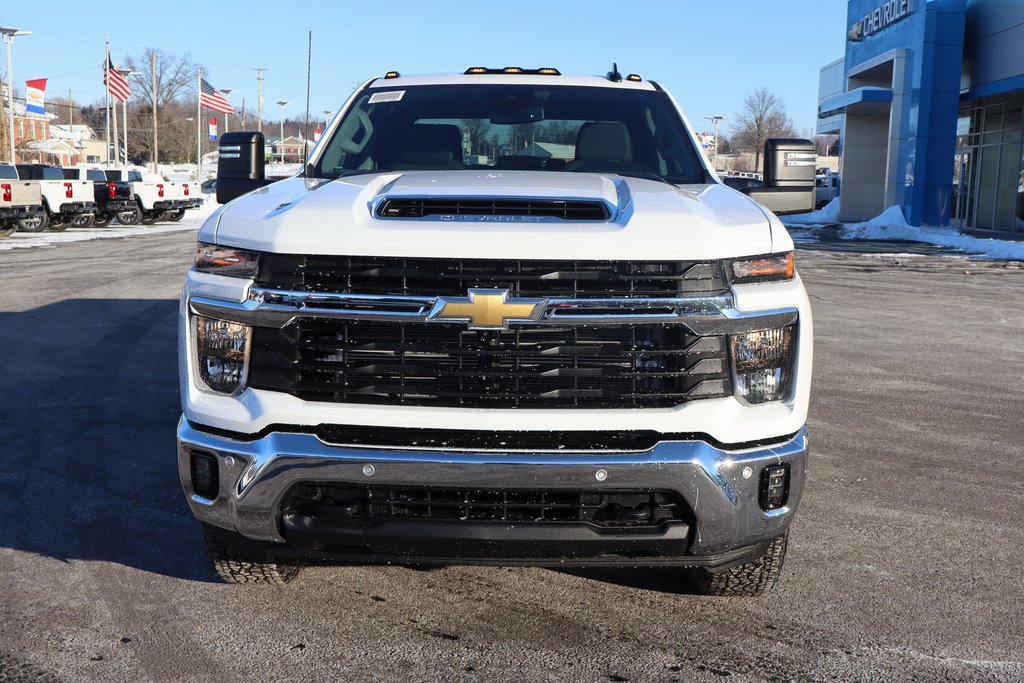 New 2026 Chevrolet Silverado 3500 LT w/ Texas Edition image 17