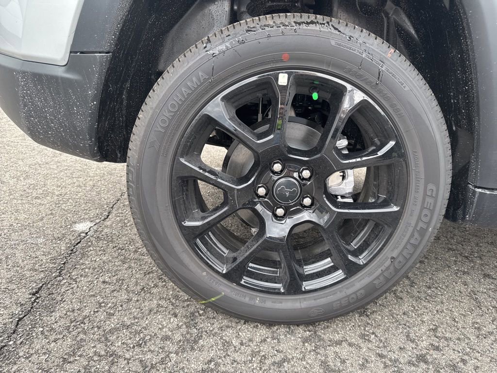 New 2026 Jeep Compass Latitude AWD/4WD image 13