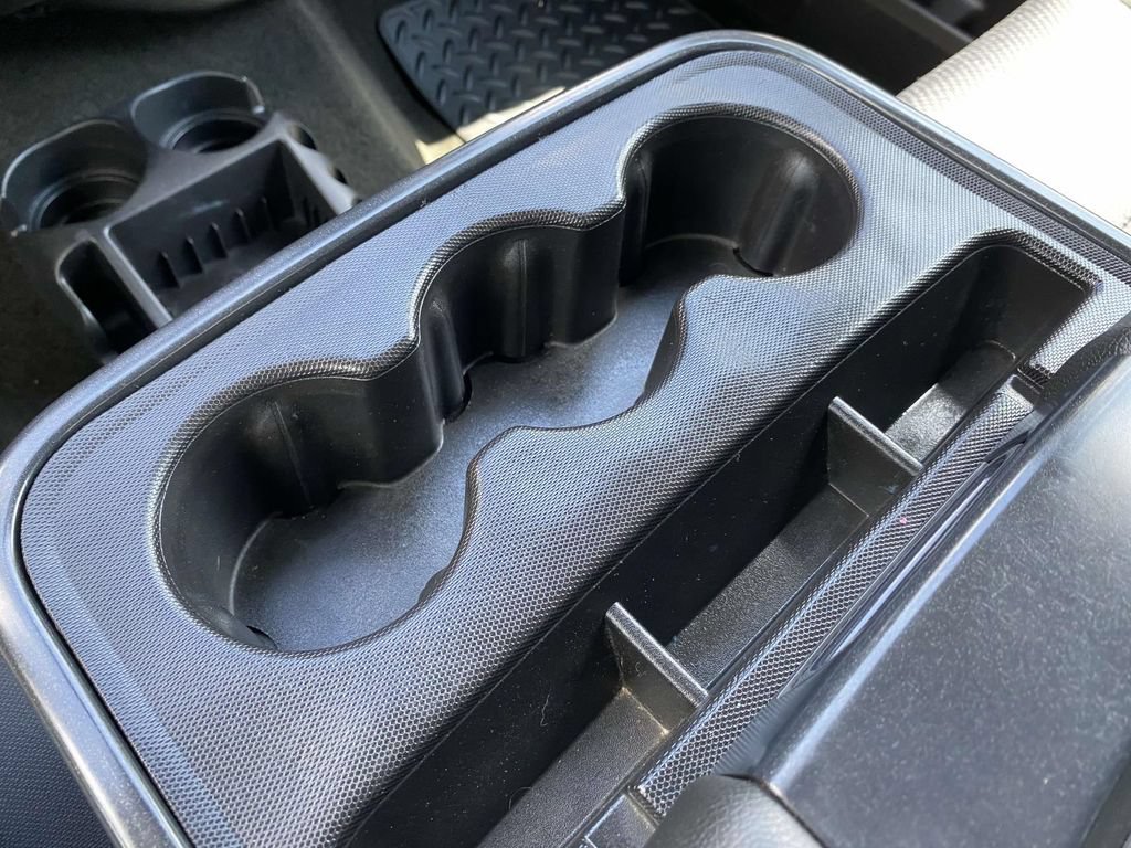 Used 2018 Chevrolet Silverado 2500 LT AWD/4WD image 19