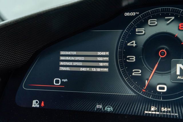 Used 2023 Ferrari Purosangue image 40