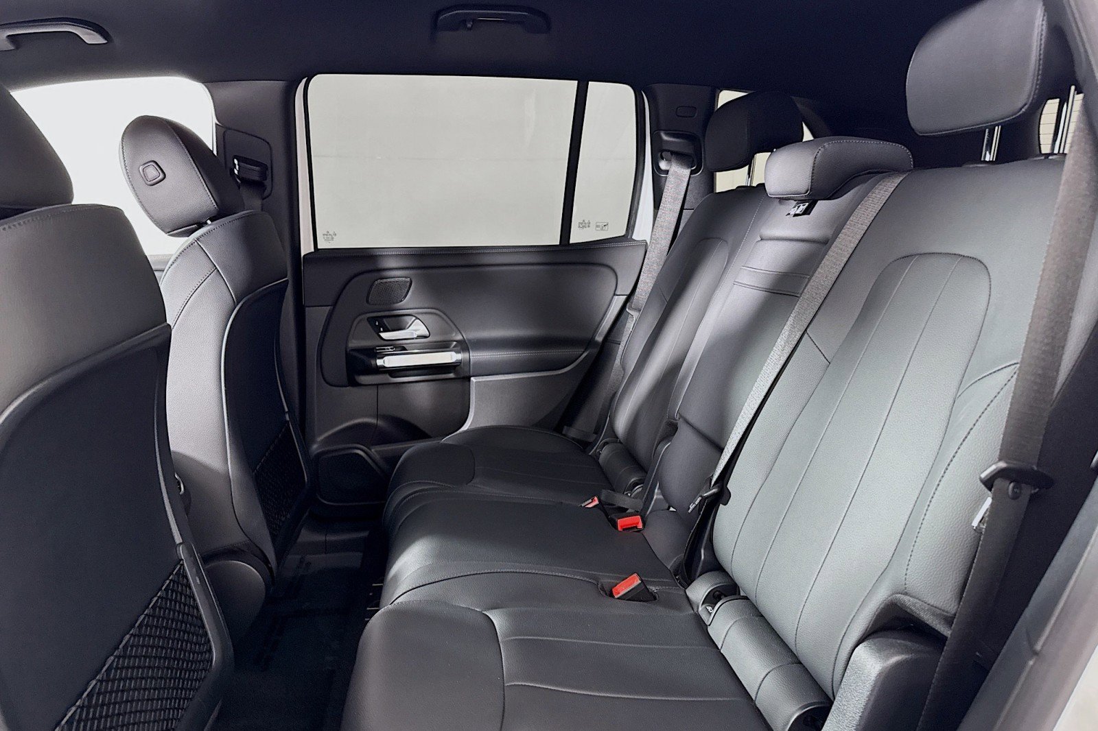 Certified 2025 Mercedes-Benz EQB 250+ image 7