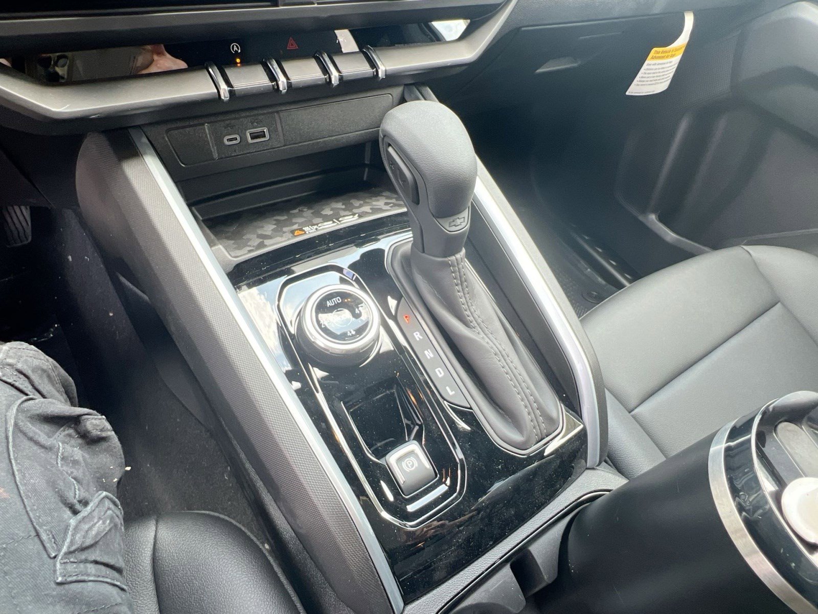 New 2025 Chevrolet Colorado Trail Boss w/ Midnight Edition image 20