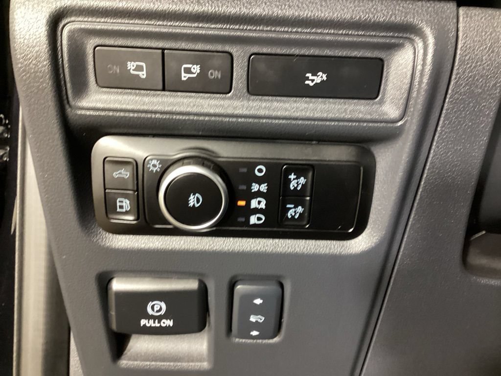 Certified 2024 Ford F150 Lariat w/ Equipment Group 502A High AWD/4WD image 17