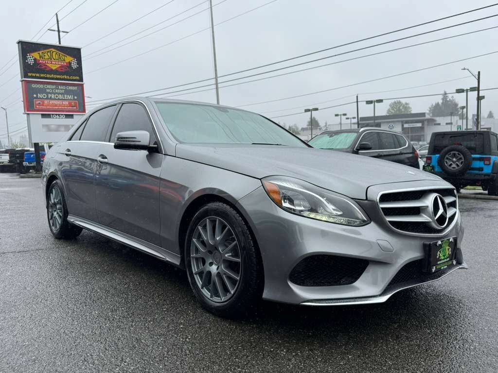 Used 2014 Mercedes-Benz E 350 4MATIC Sedan image 6