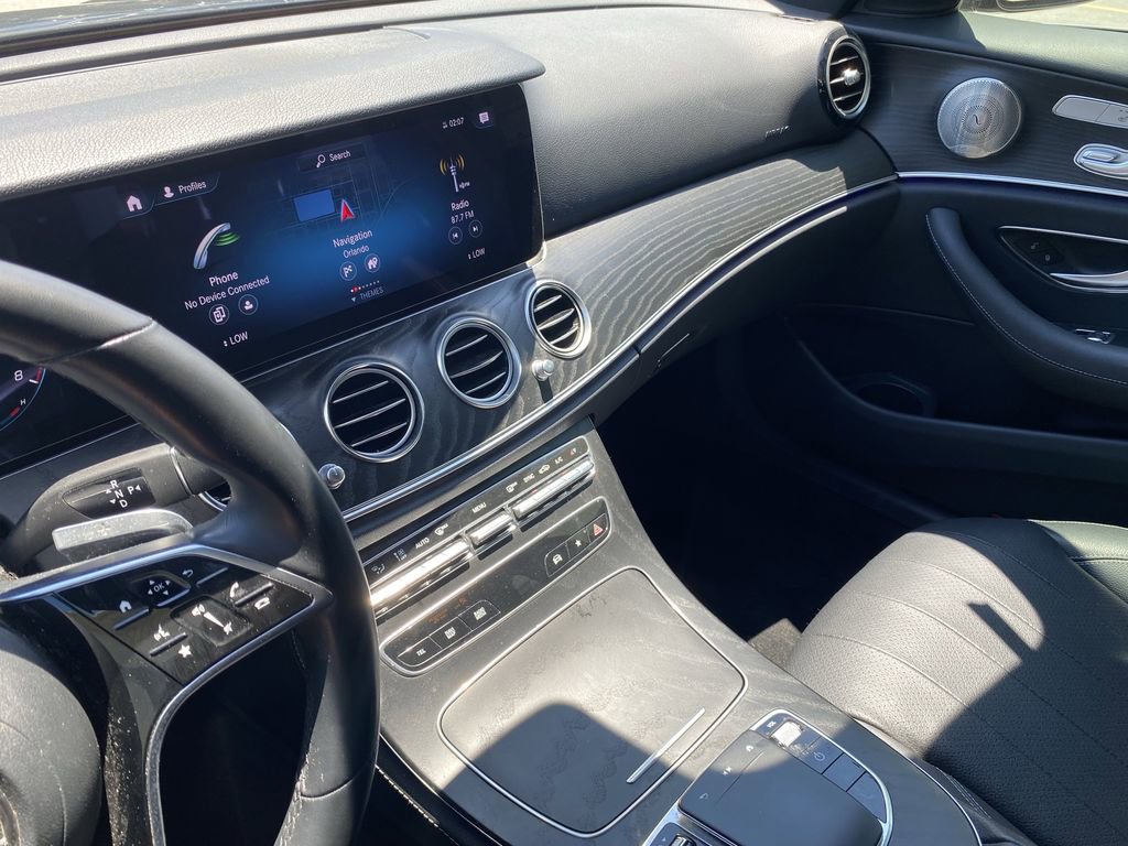 Certified 2023 Mercedes-Benz E 350 4MATIC Sedan w/ Premium Package image 8