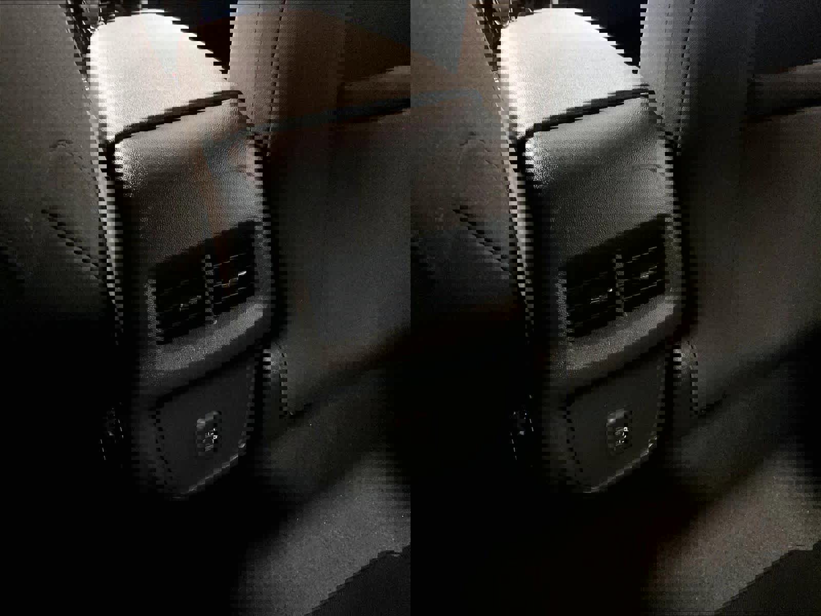 Used 2022 Chevrolet Equinox LT w/ LPO, Floor Liner Package image 27