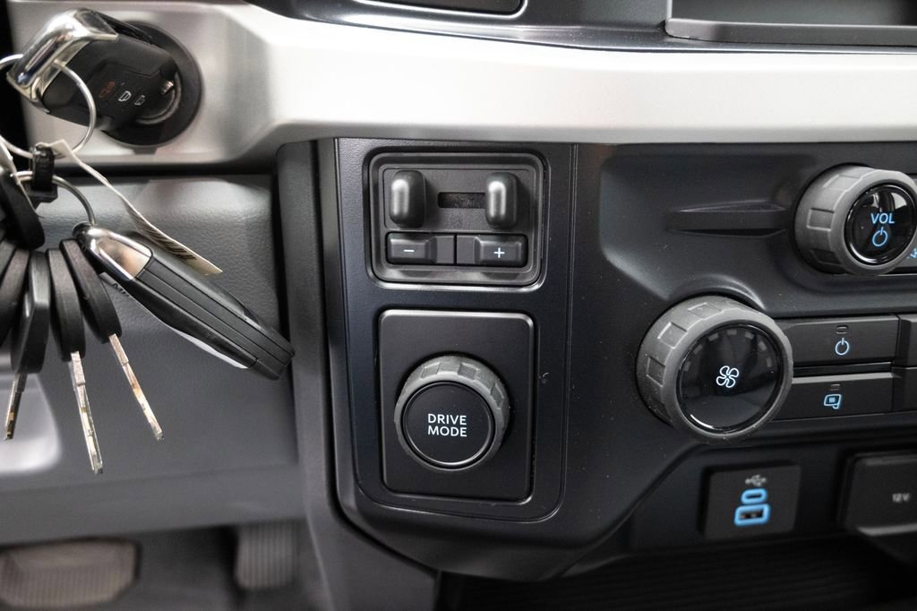 New 2025 Ford F450 XL RWD image 18