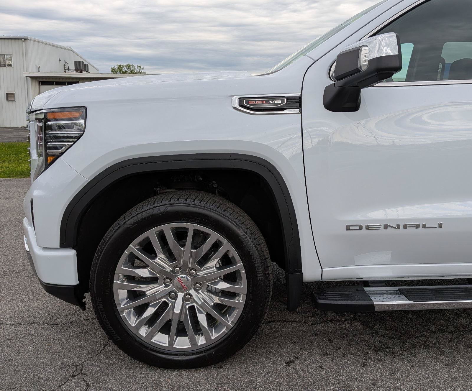 New 2026 GMC Sierra 1500 Denali w/ Technology Package AWD/4WD image 3
