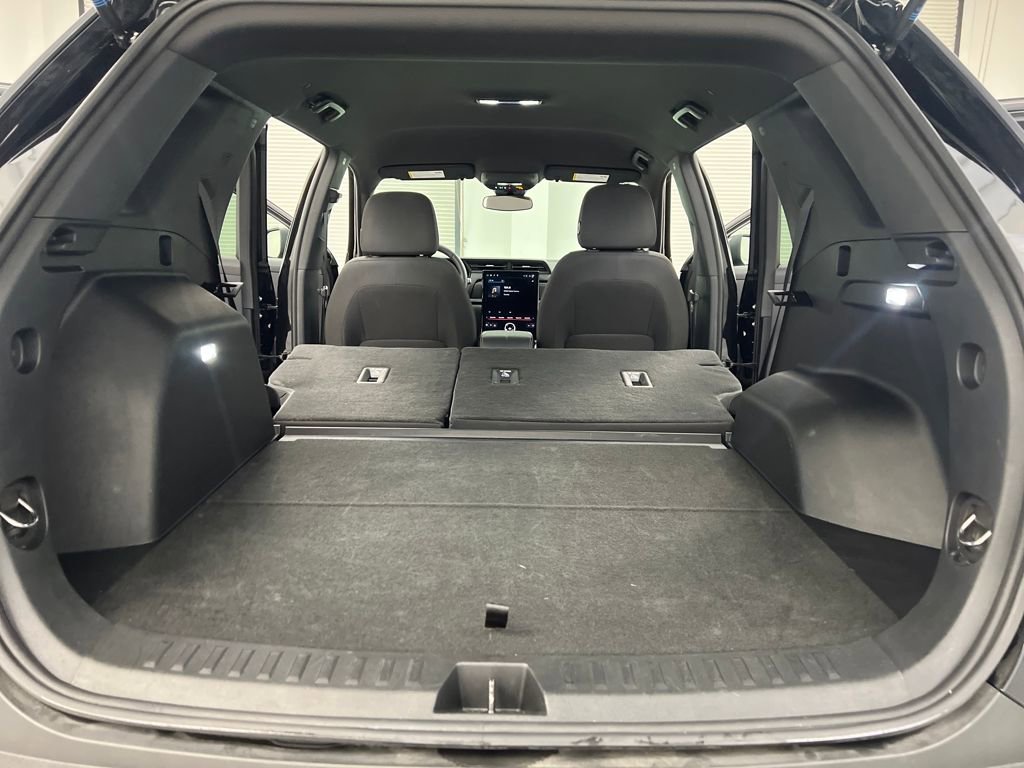 Used 2025 GMC Terrain Elevation image 28