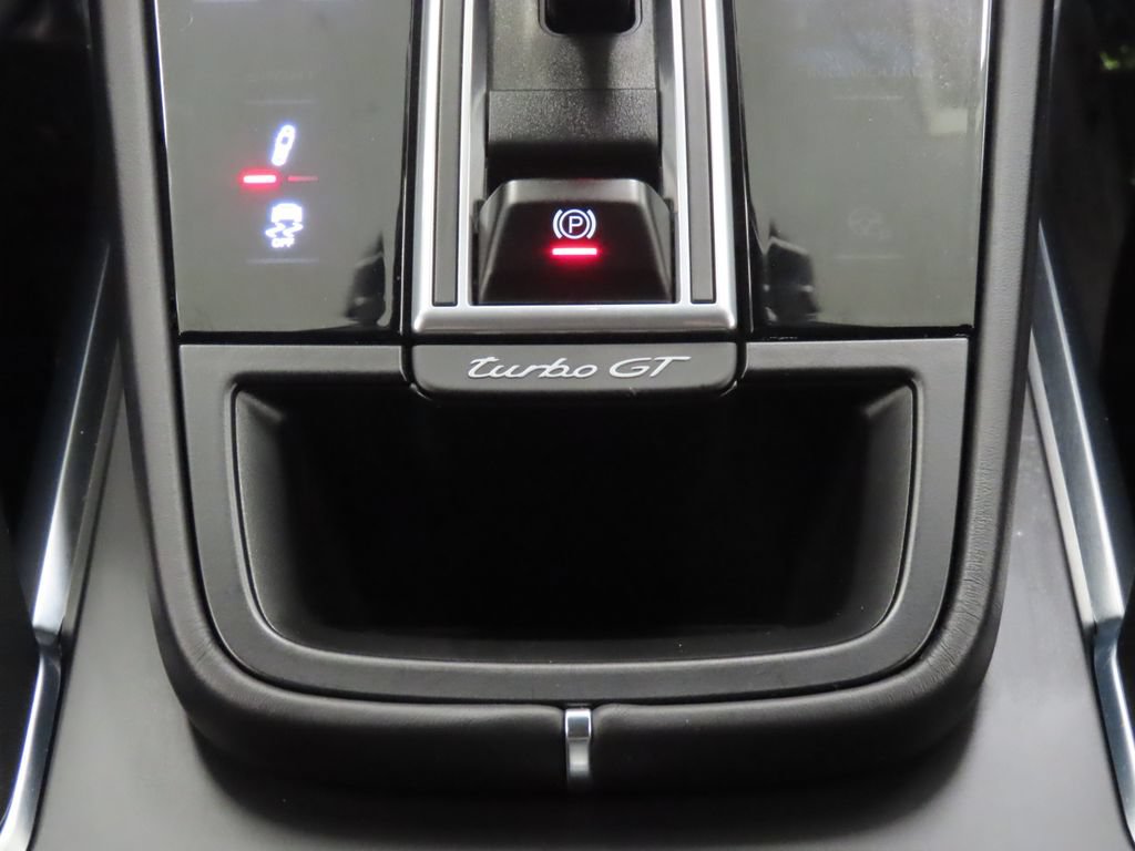 Certified 2022 Porsche Cayenne Turbo GT AWD/4WD image 27