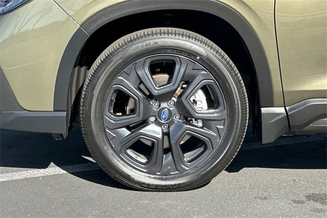 Certified 2025 Subaru Ascent Bronze Edition image 34