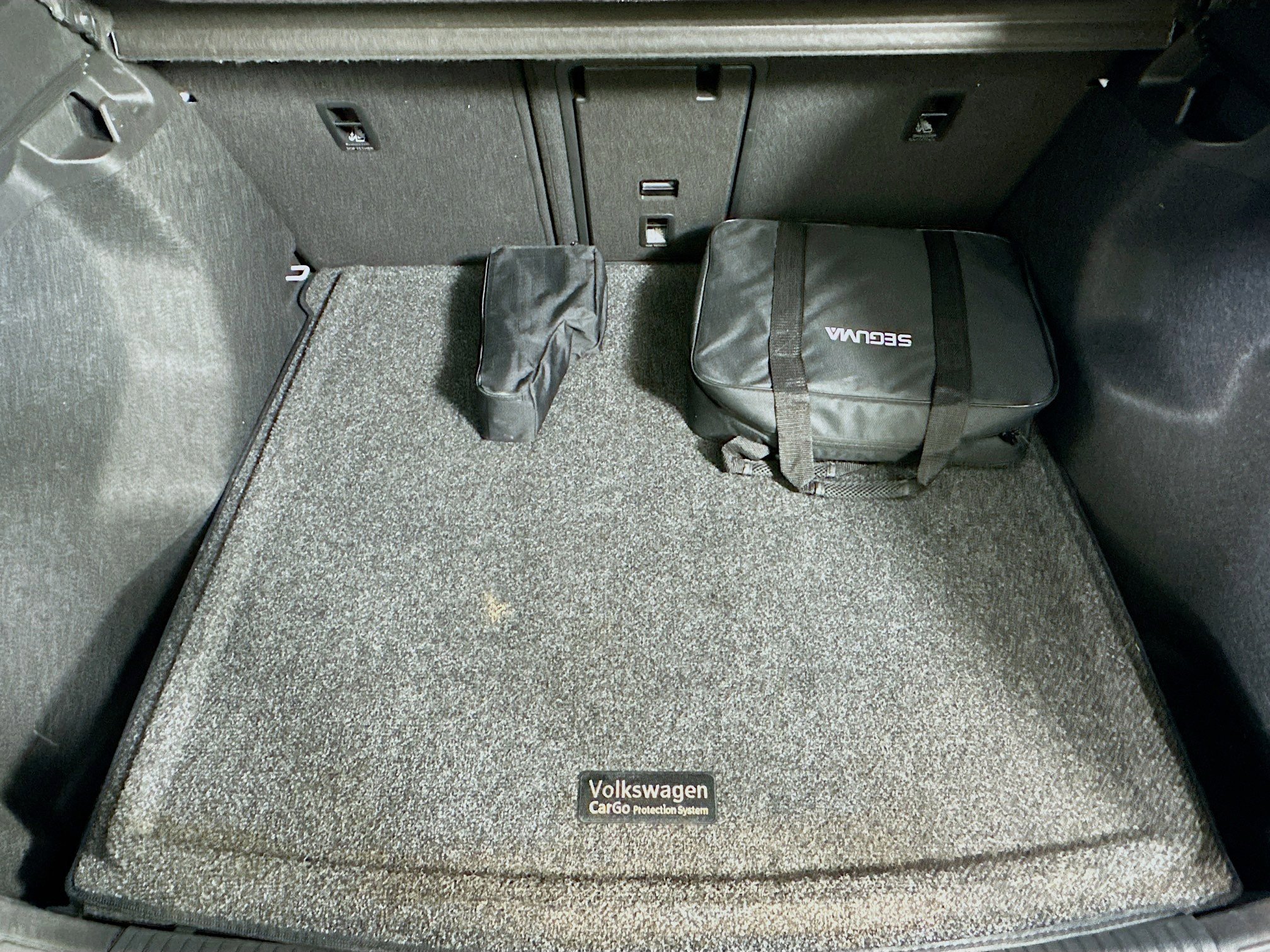 Used 2023 Volkswagen ID.4 Pro S AWD/4WD image 29