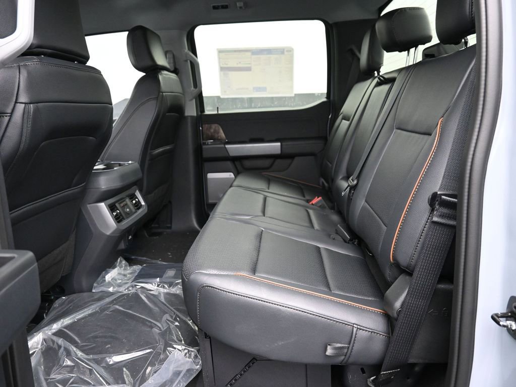 New 2026 Ford F250 Lariat w/ Chrome Package image 7
