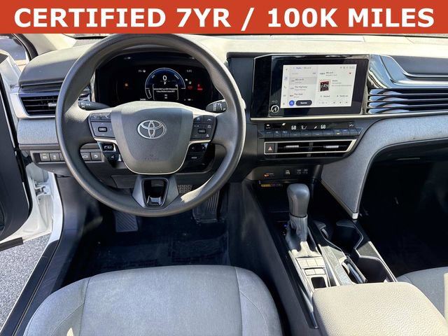 Used 2025 Toyota Camry LE FWD image 17