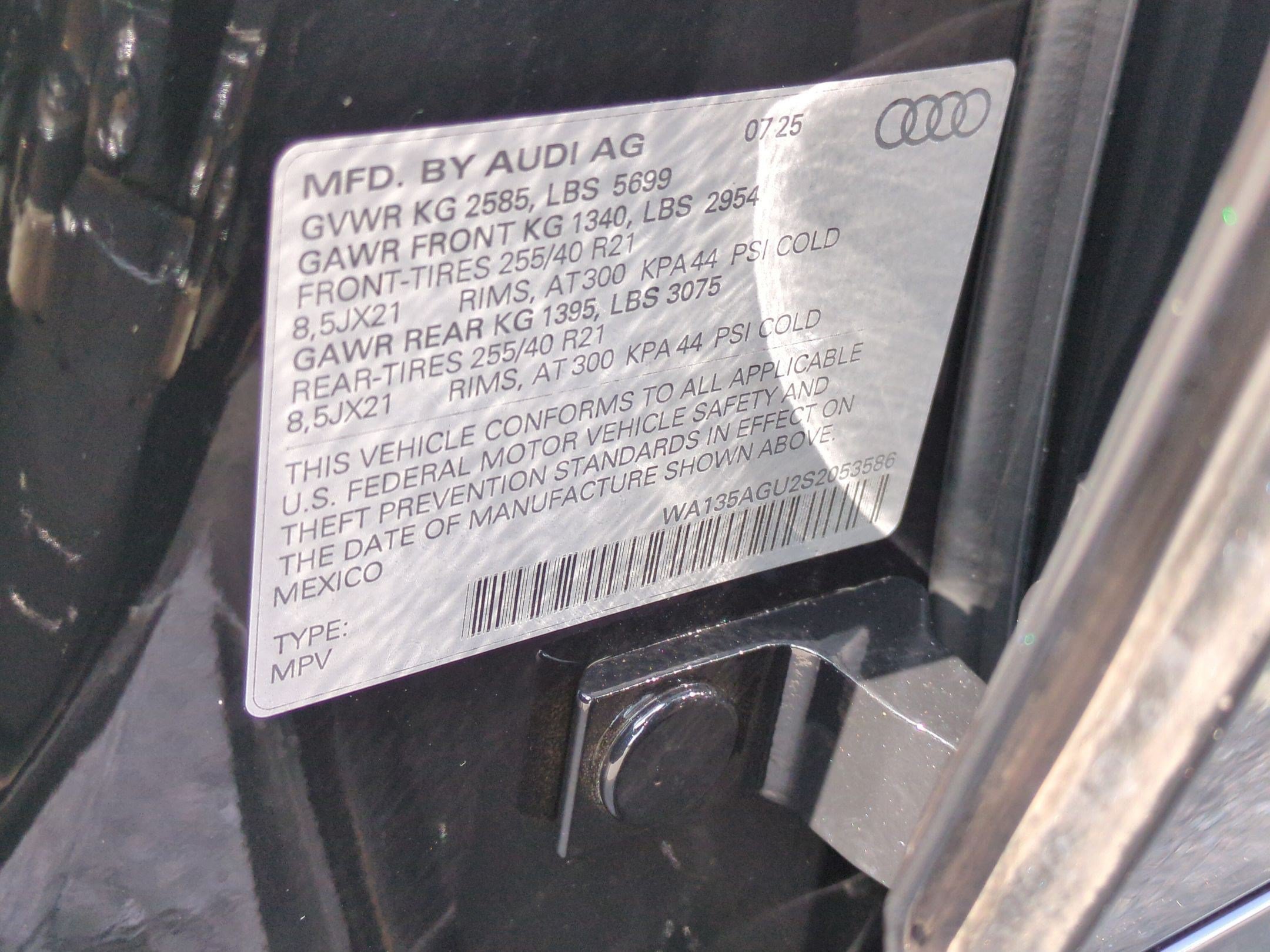 Used 2025 Audi SQ5 Prestige AWD/4WD image 39