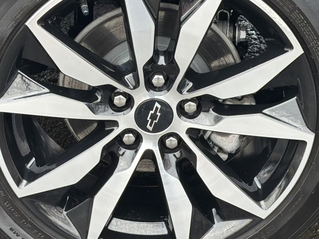 Used 2024 Chevrolet Malibu RS image 5