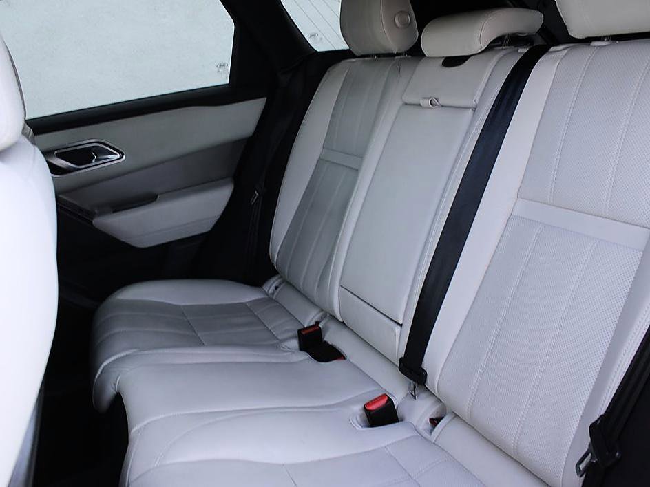 Used 2019 Land Rover Range Rover Velar S image 16