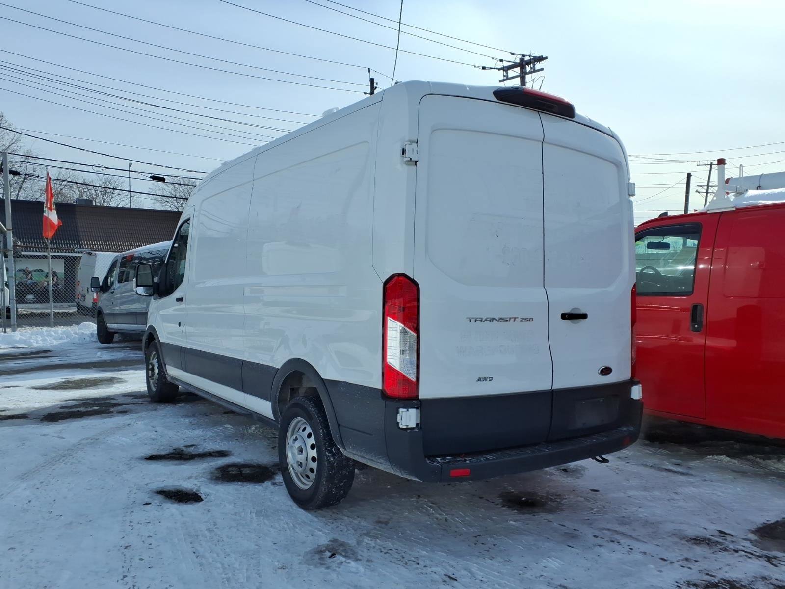 Used 2022 Ford Transit 250 Medium Roof AWD w/ Interior Upgrade Package image 5