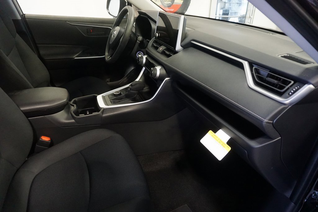 New 2025 Toyota RAV4 LE image 23