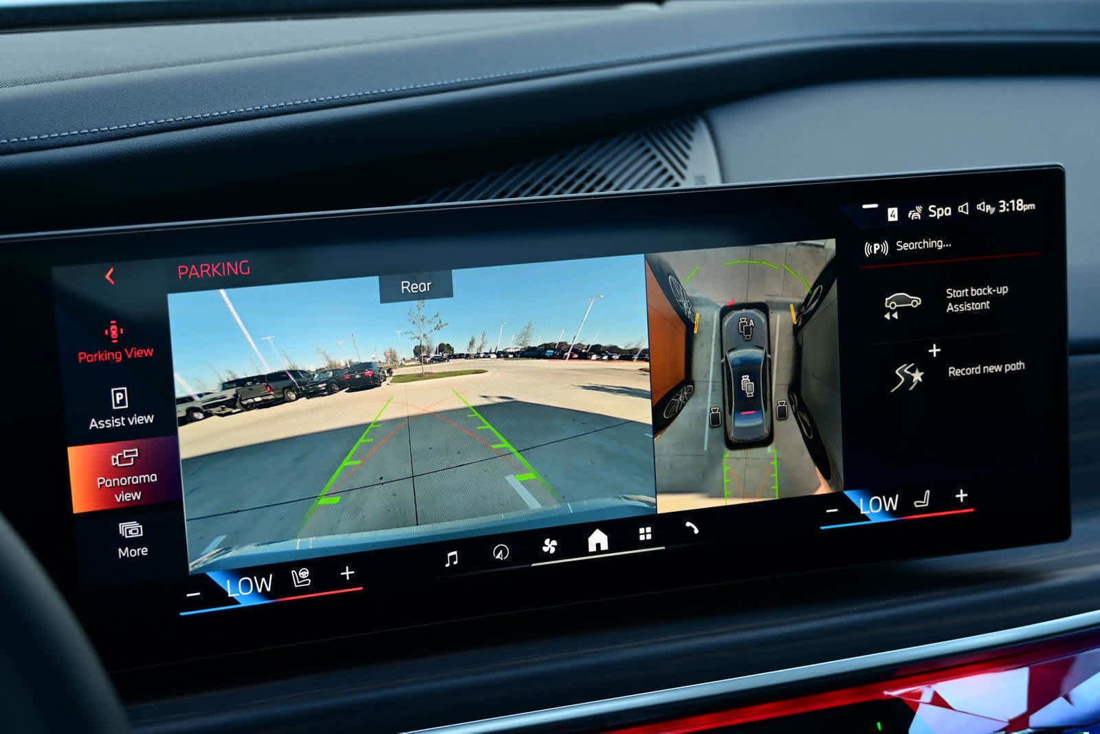 Used 2025 BMW 740i image 11