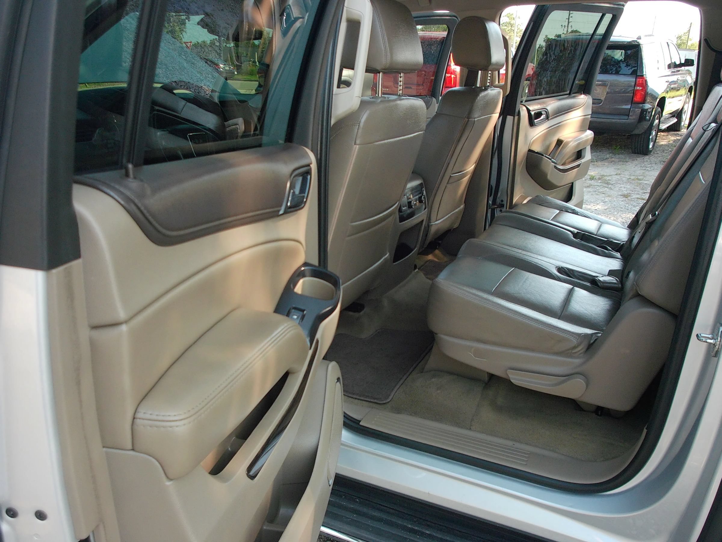 Used 2018 GMC Yukon XL SLE RWD image 24