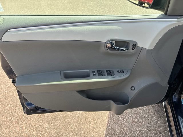 Used 2011 Chevrolet Malibu LT w/ HFV6 Engine Package FWD image 12