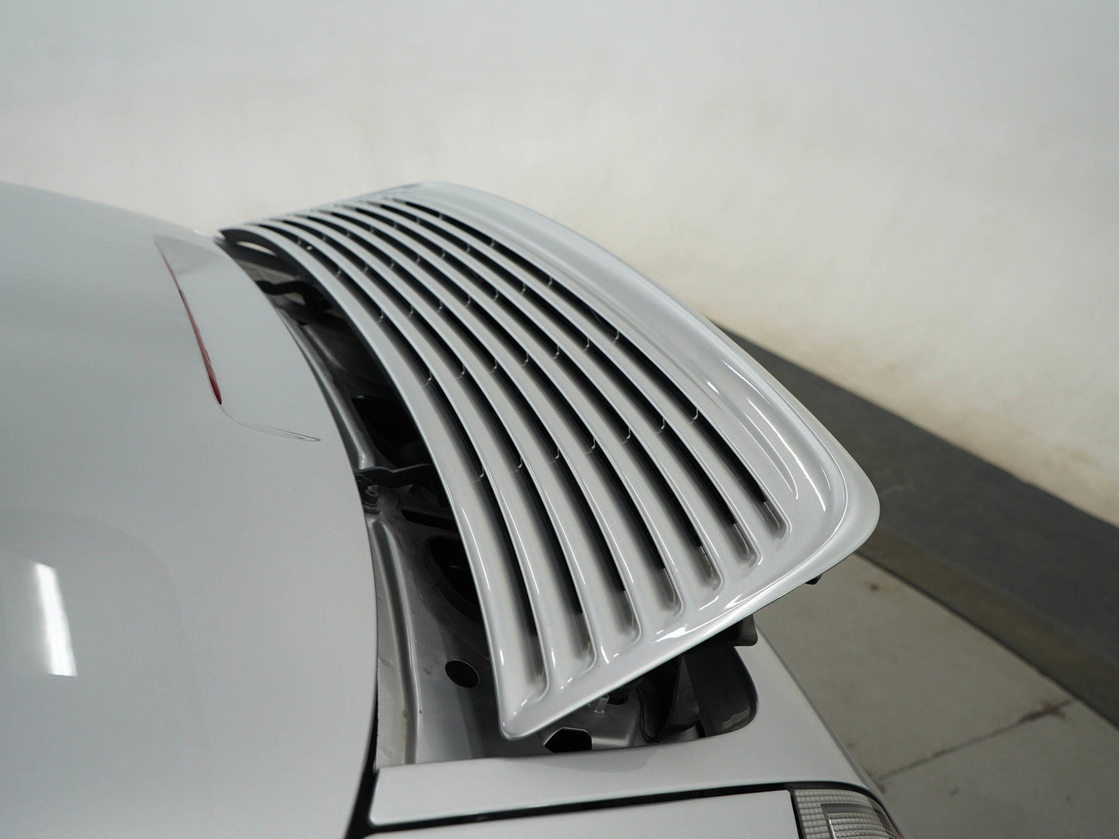 Used 2003 Porsche 911 Carrera RWD image 26