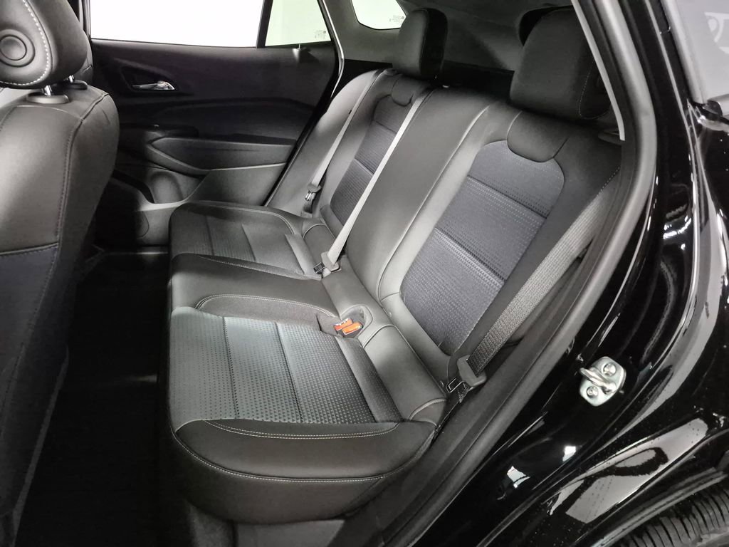 New 2026 Chevrolet Trax LT w/ Driver Confidence Package FWD image 22