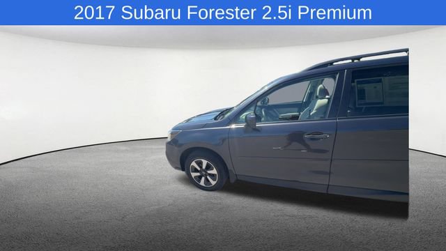 Used 2017 Subaru Forester 2.5i Premium w/ All-Weather Package AWD/4WD image 6