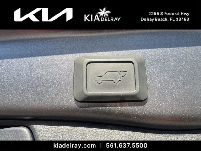 Used 2023 Toyota RAV4 XSE image 9