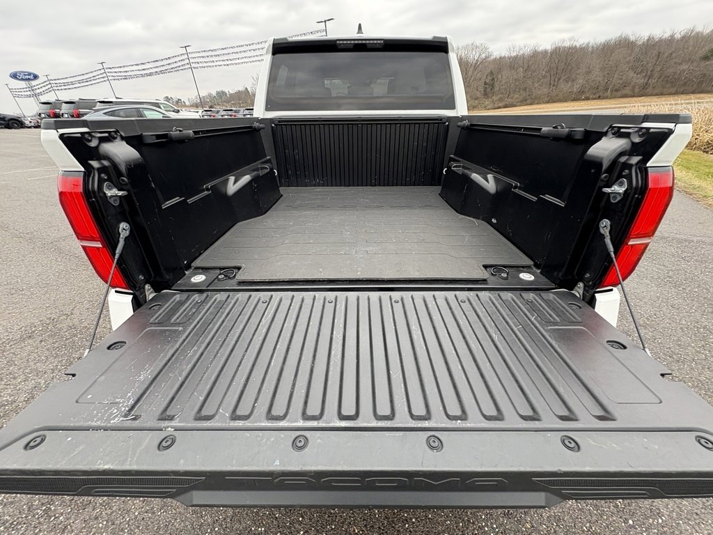Used 2024 Toyota Tacoma SR5 image 19
