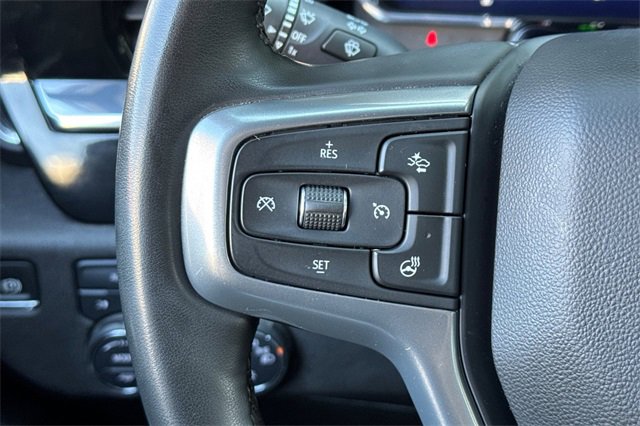 Used 2025 Chevrolet Silverado 1500 LT image 35