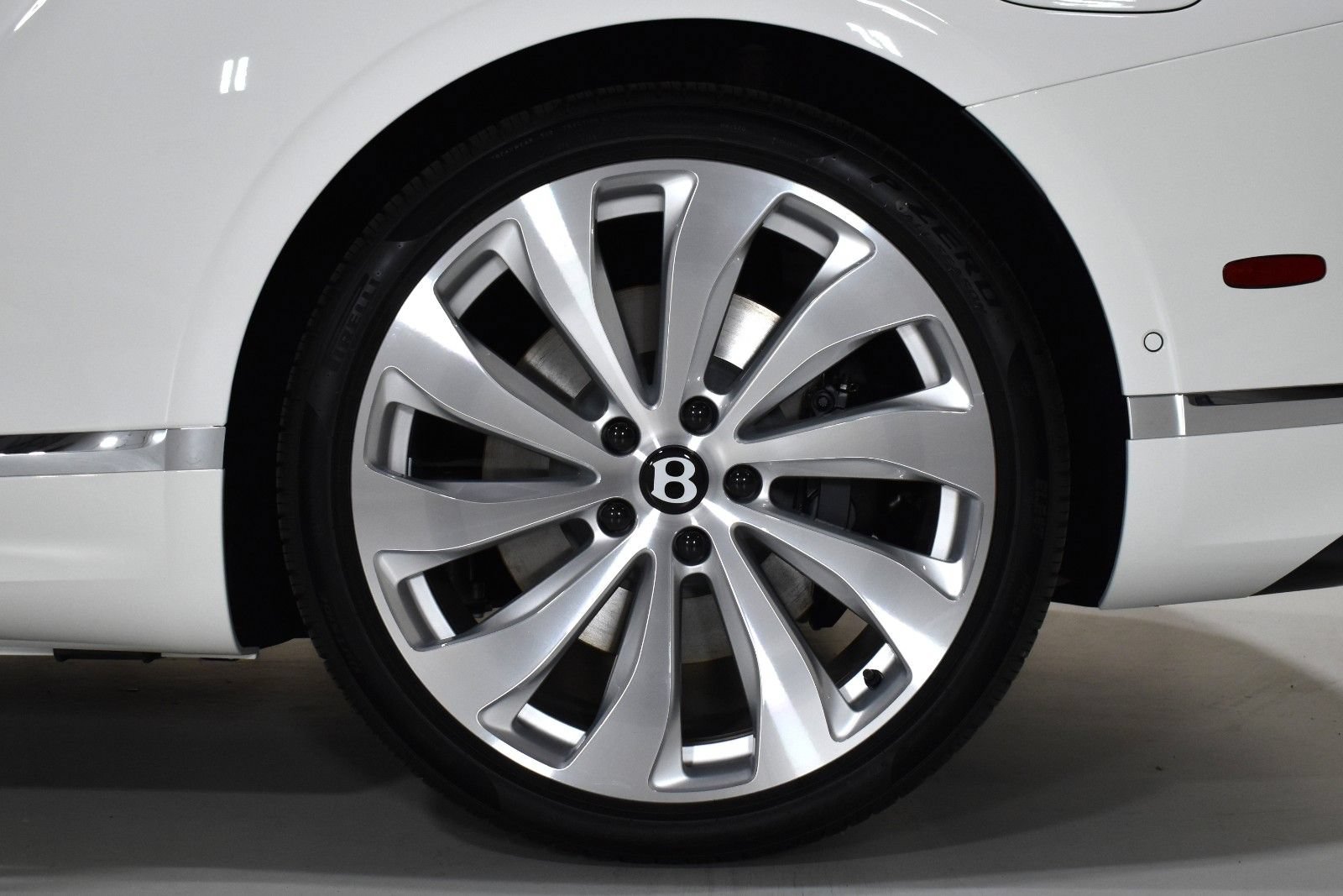 New 2026 Bentley Continental GT AWD/4WD image 18