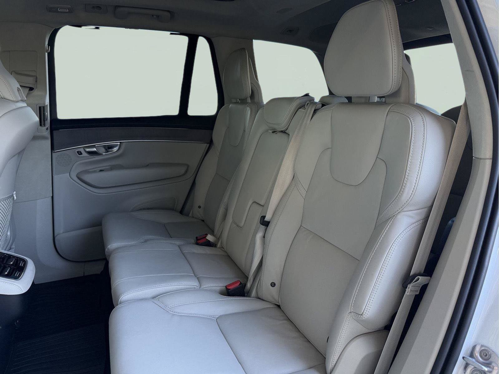 Used 2026 Volvo XC90 B6 Ultra w/ Lounge Package AWD/4WD image 21