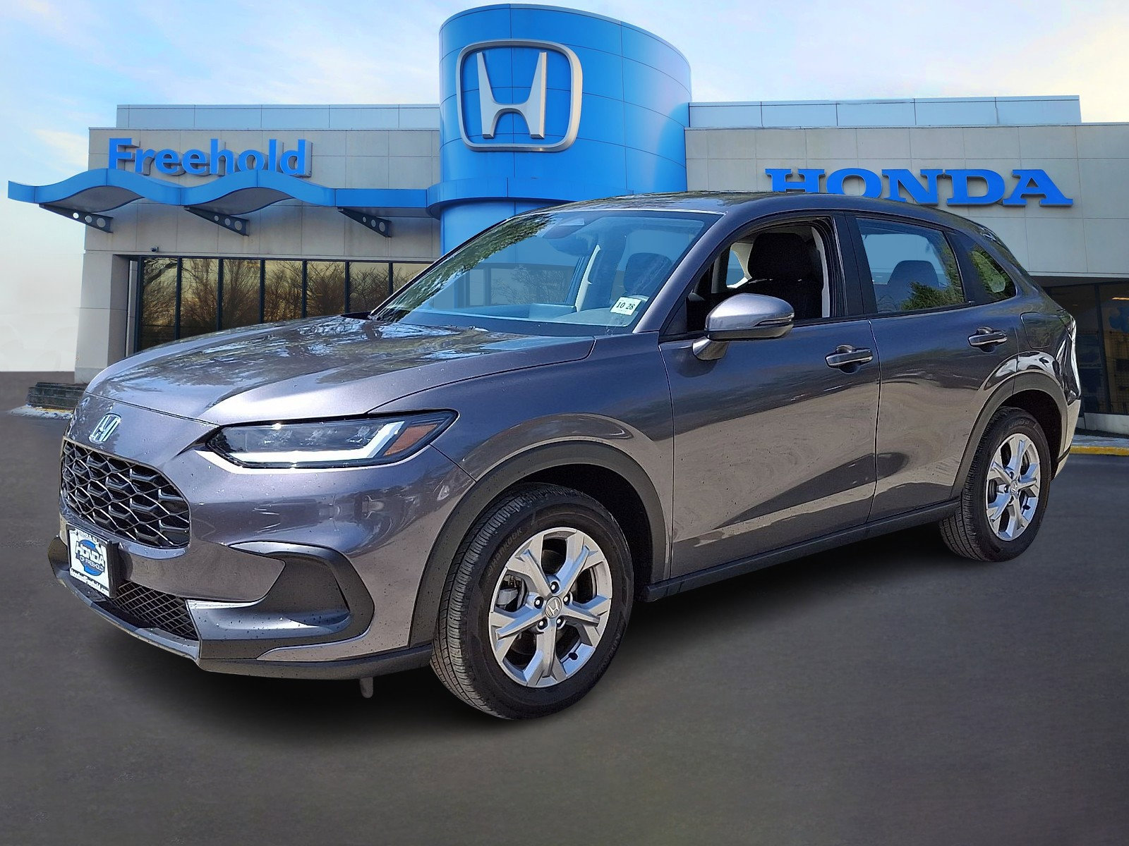 Used 2024 Honda HR-V LX image 3