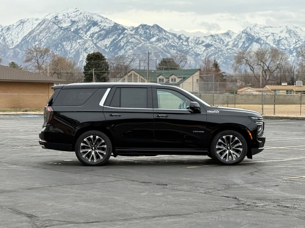 Used 2025 Chevrolet Tahoe High Country image 4