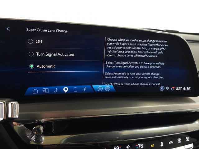 Certified 2023 Cadillac Lyriq 2WD image 32