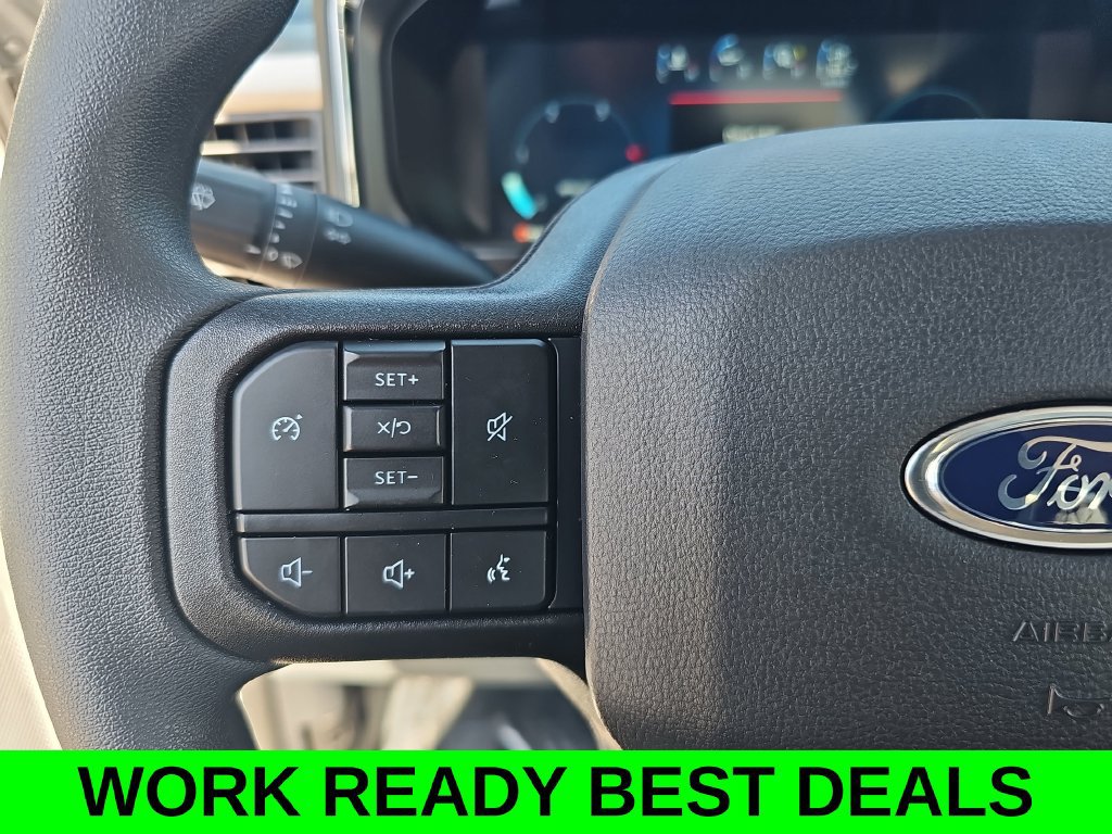 New 2026 Ford F250 XLT w/ XLT Premium Package AWD/4WD image 16