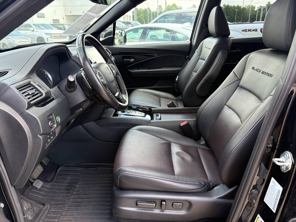 Certified 2023 Honda Ridgeline Black Edition image 10