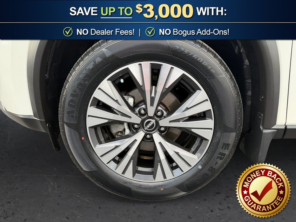 Used 2023 Nissan Rogue SV w/ SV Premium B Package image 13