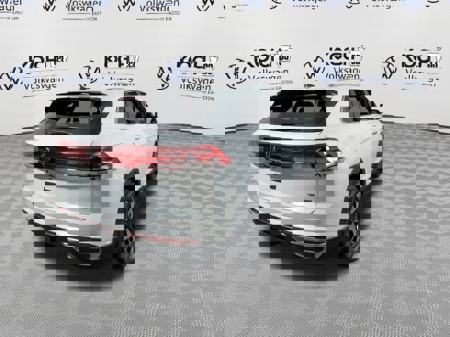 New 2026 Volkswagen Atlas Cross Sport SEL image 9