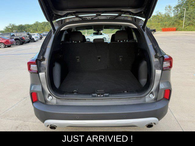 Used 2023 Ford Escape Active w/ Tech Pack #1 AWD/4WD image 32