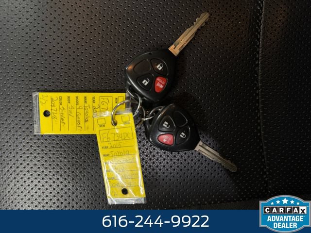 Used 2015 Toyota 4Runner SR5 AWD/4WD image 26