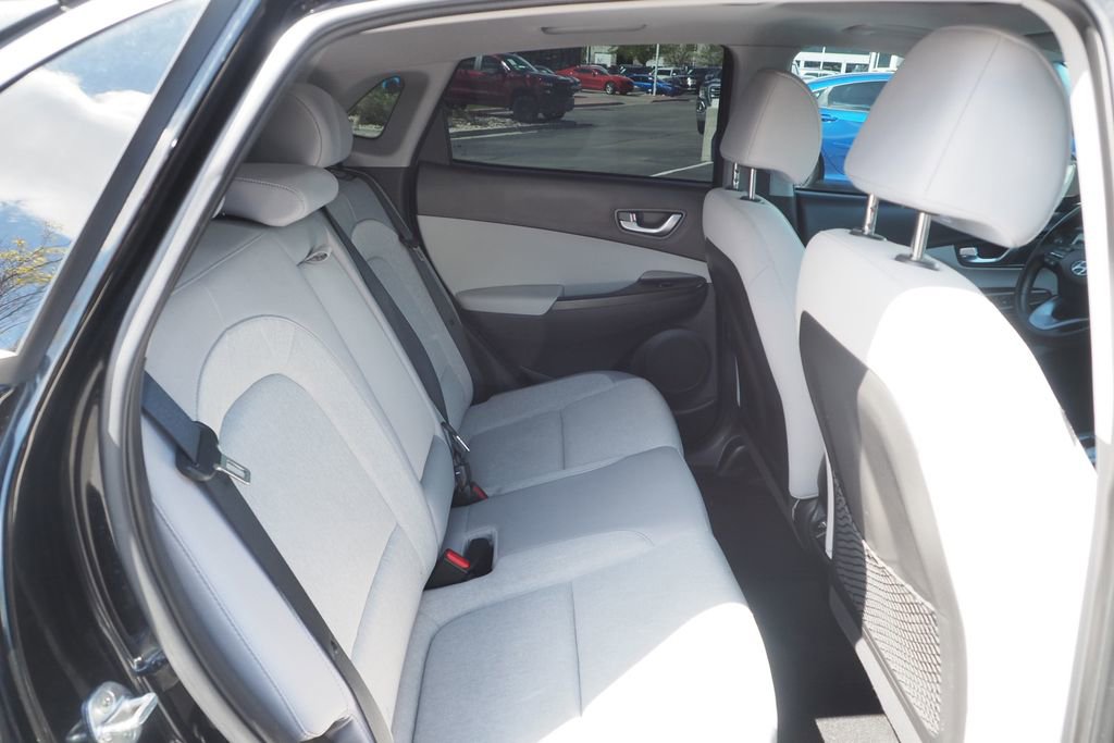 Used 2023 Hyundai Kona SEL image 20
