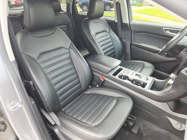 Used 2021 Ford Edge SEL w/ Convenience Package AWD/4WD image 18