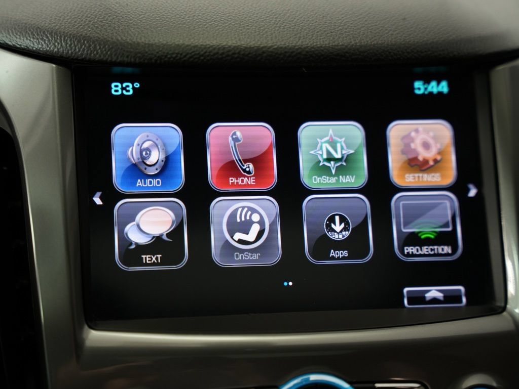 Used 2018 Chevrolet Cruze LT w/ Sun And Sound Package FWD image 19