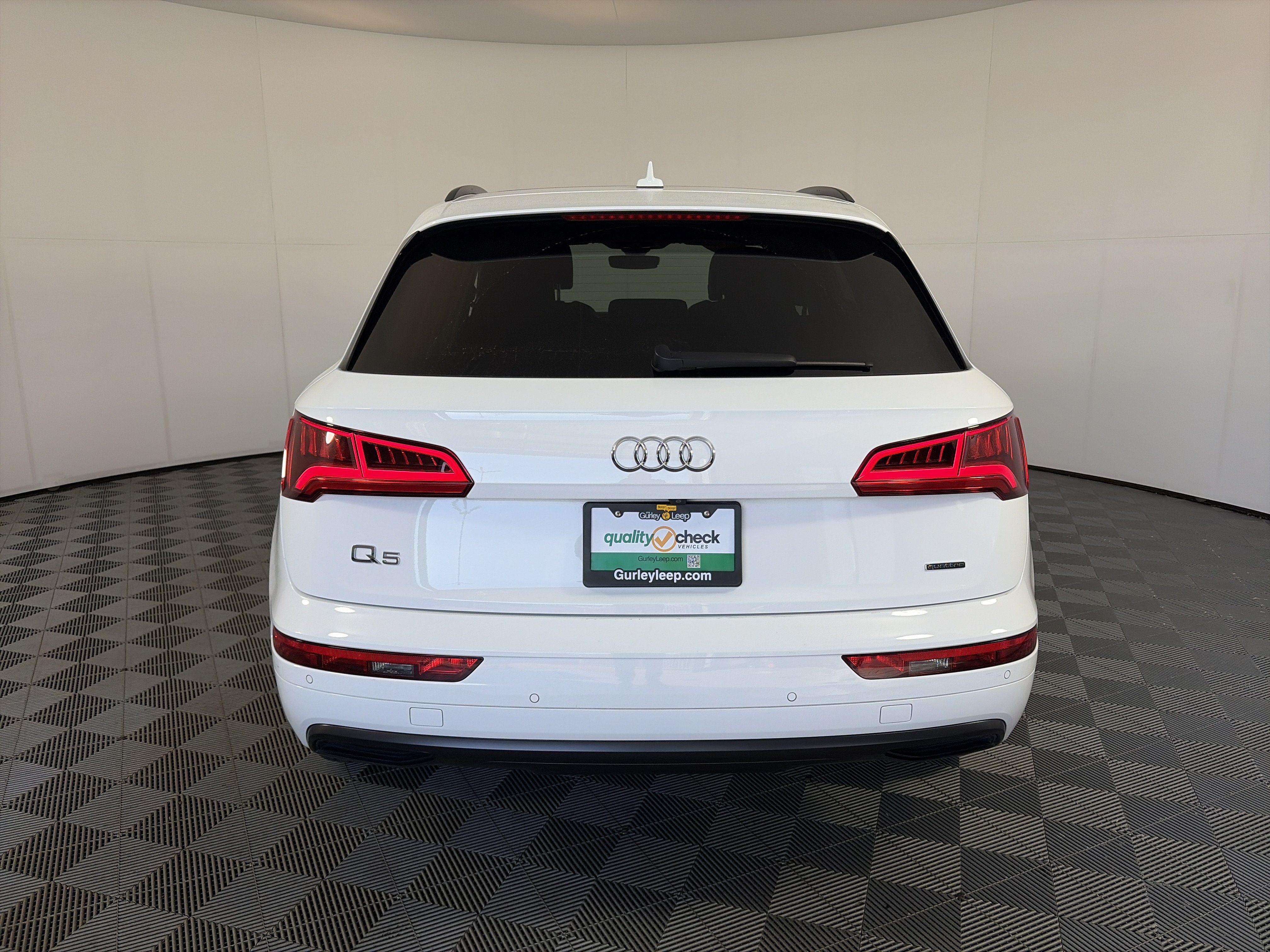 Used 2020 Audi Q5 2.0T Premium AWD/4WD image 9