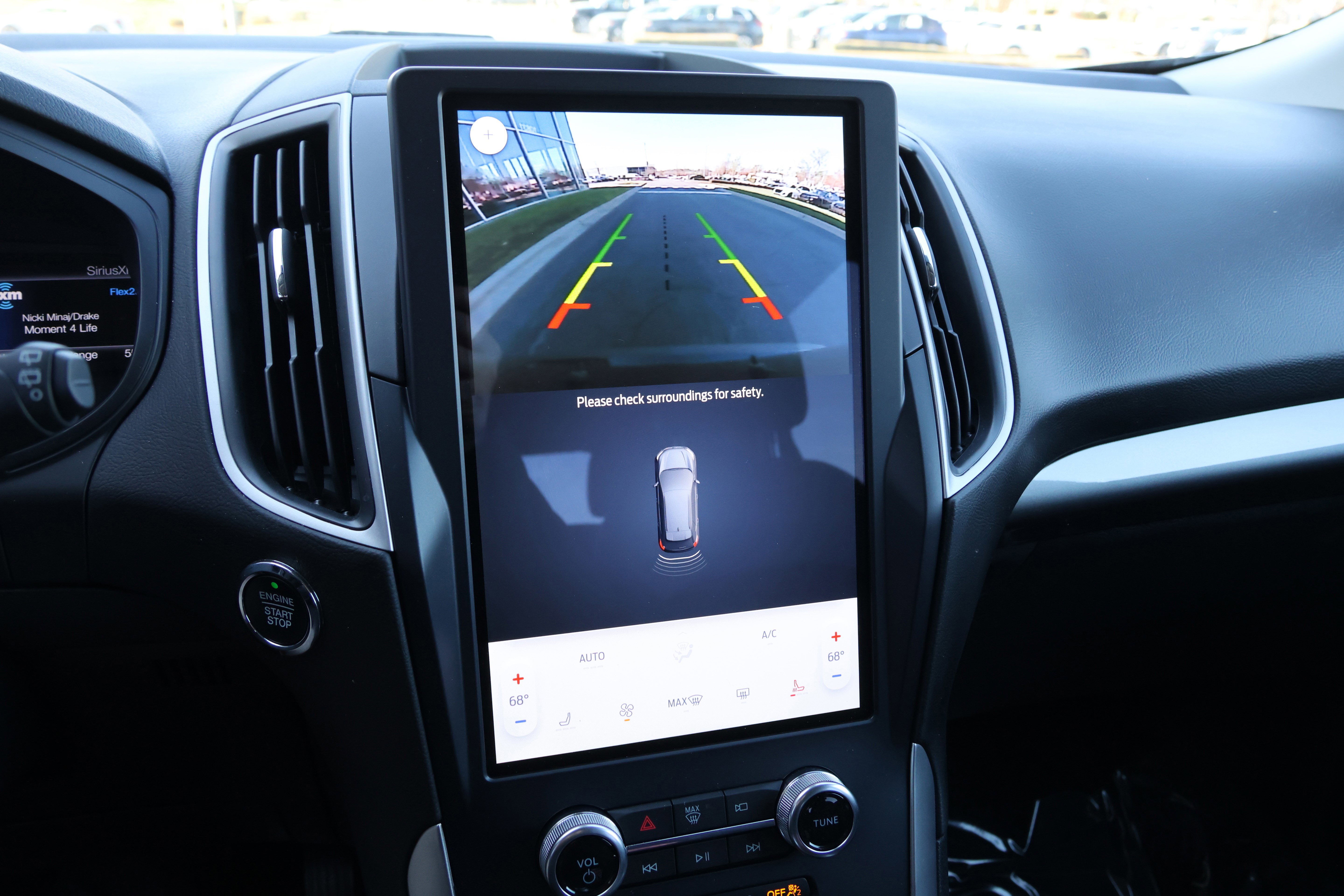 Used 2024 Ford Edge SEL w/ Convenience Package image 26