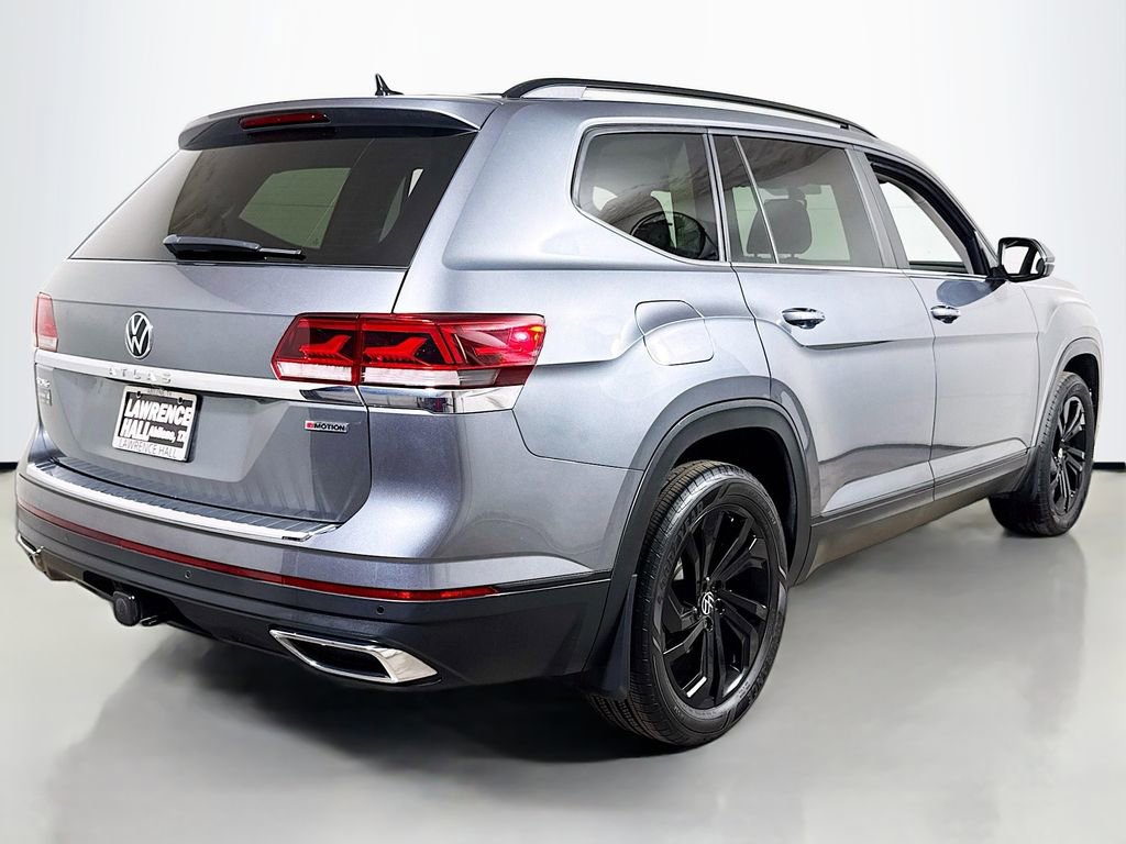 Used 2022 Volkswagen Atlas SE image 4