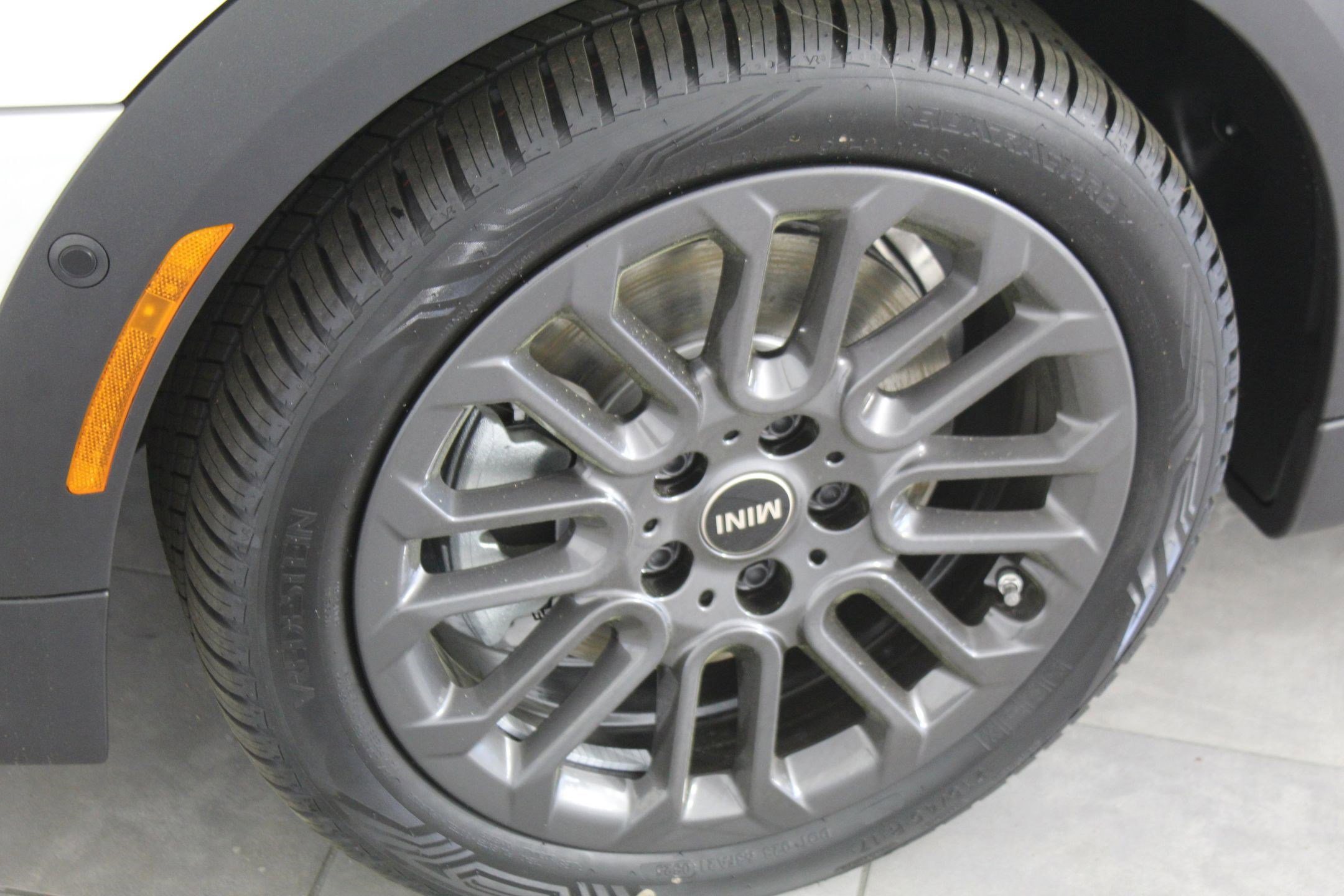 Certified 2025 MINI Cooper S image 22